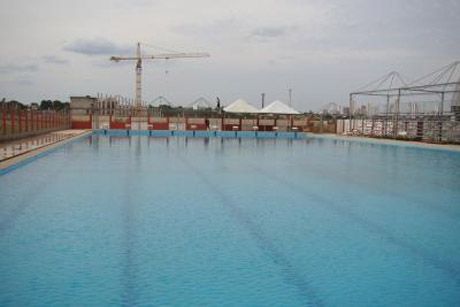 Piscina do complexo do Verdão recebe os últimos ajustes para sediar torneio de natação
