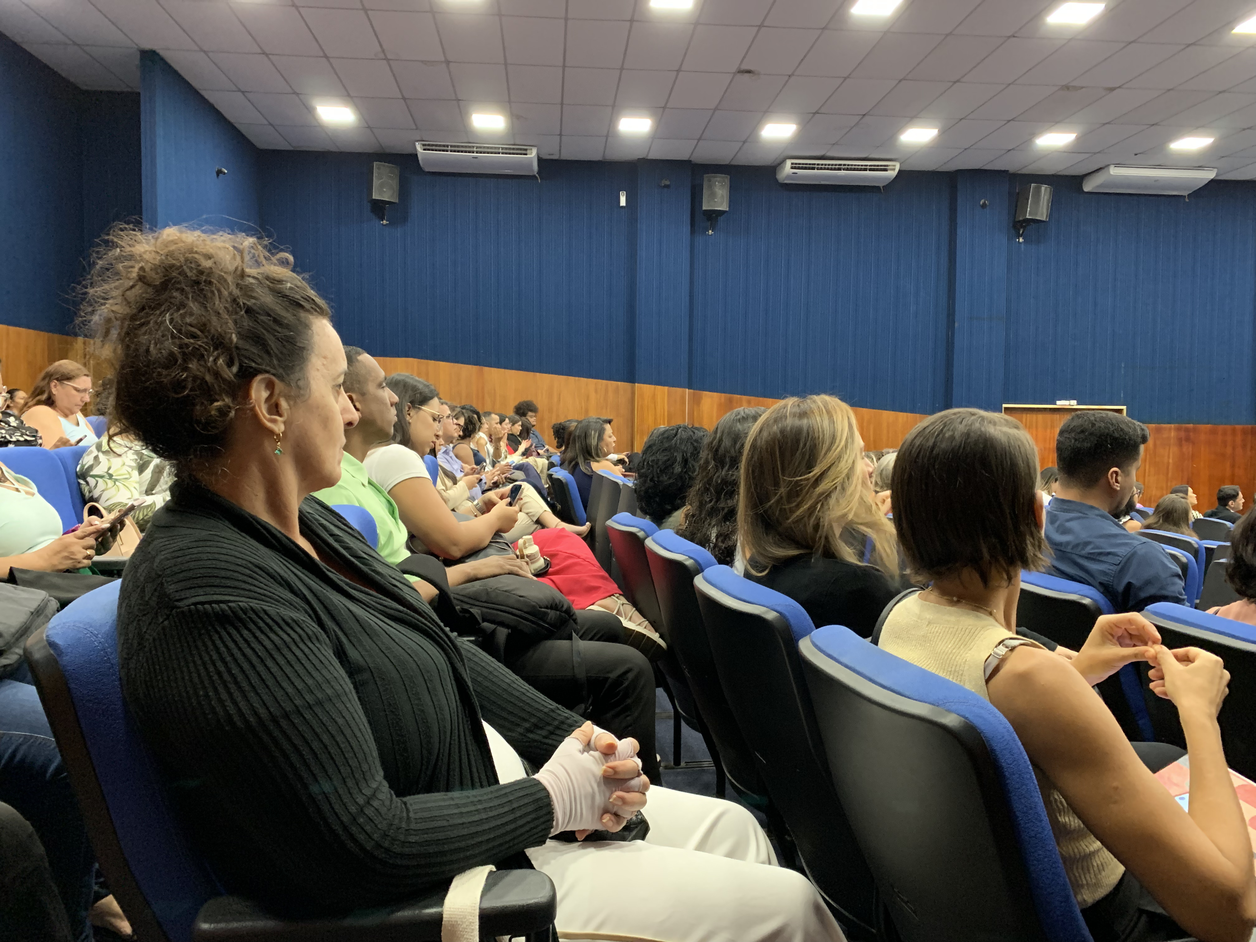 Servidores públicos de diversos órgãos do Poder Executivo Estadual estiveram presentes, discutindo os impactos das pesquisas voltadas para melhorias na prestação de serviços à sociedade mato-grossense - Foto: Seplag-MT