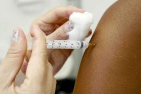 Secretaria de Saúde vai definir novas estratégias para cobertura vacinal da gripe.
